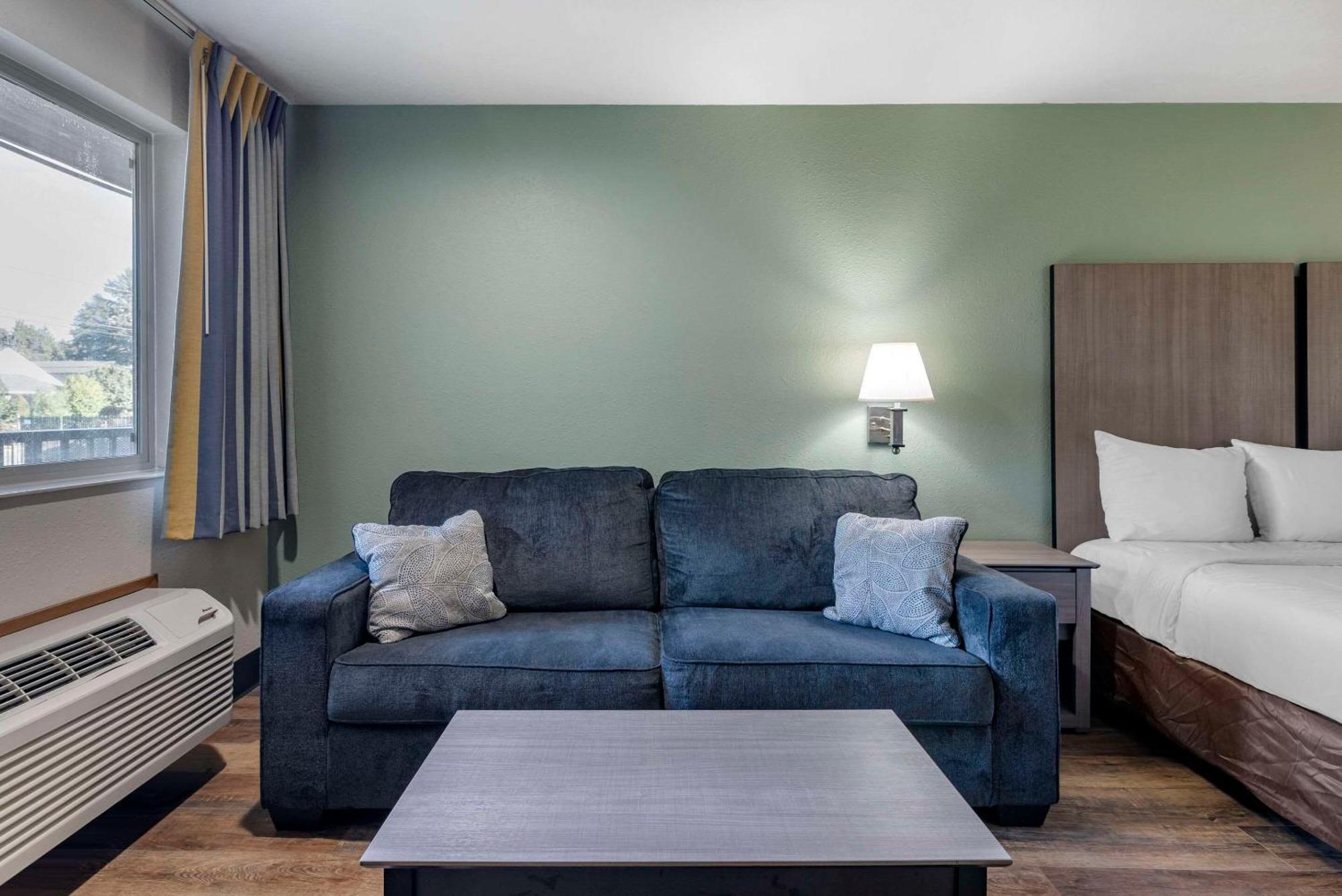 Econo Lodge Portland Airport Екстер'єр фото